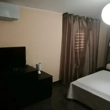 Apasic Nocleg ze śniadaniem Pellaro